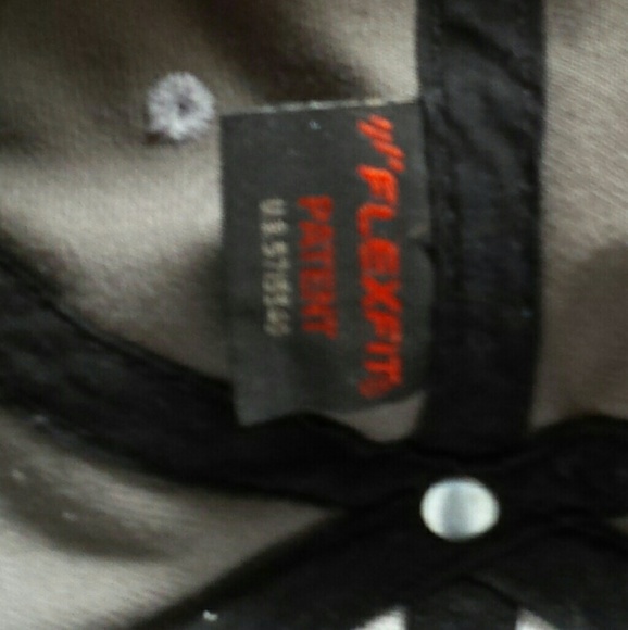 SOLD - Picture 3 of 4